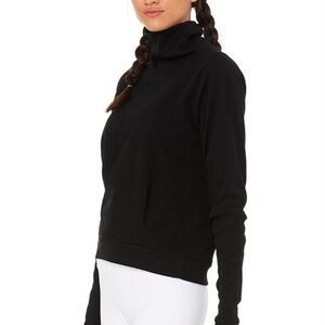 Alo Yoga Clarity SweALO Yoga | Clarity Long Sleeve (Mock Neck Sweatshirt)atshirt